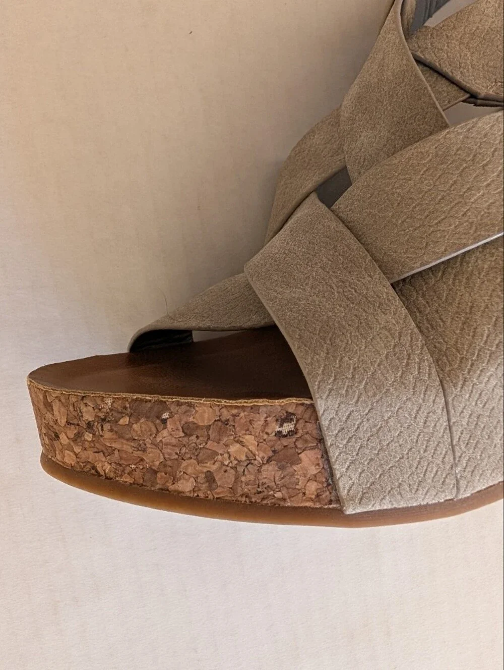 Blowfish Malibu 4Earth Hot Sun Strappy Wedge Sandals 11 Taupe Grey - DEFECT